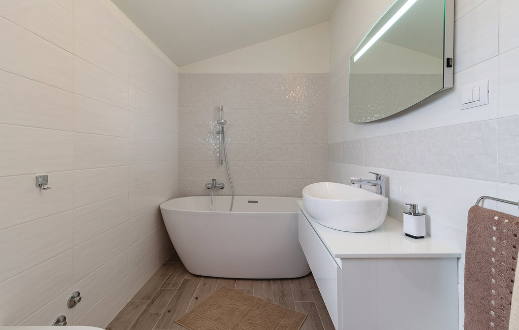 Atemberaubende zweistöckige Villa - Region Pula