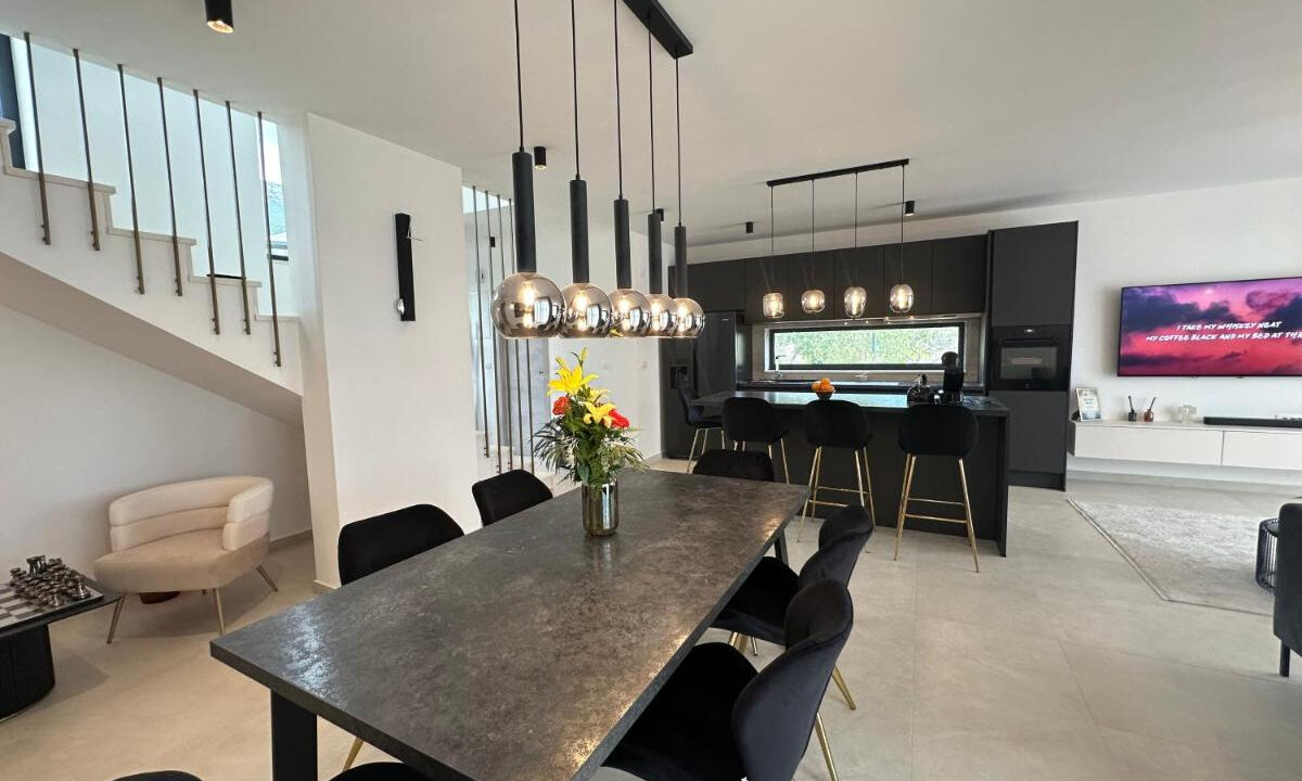 Wunderschönes Haus Kastel Stari