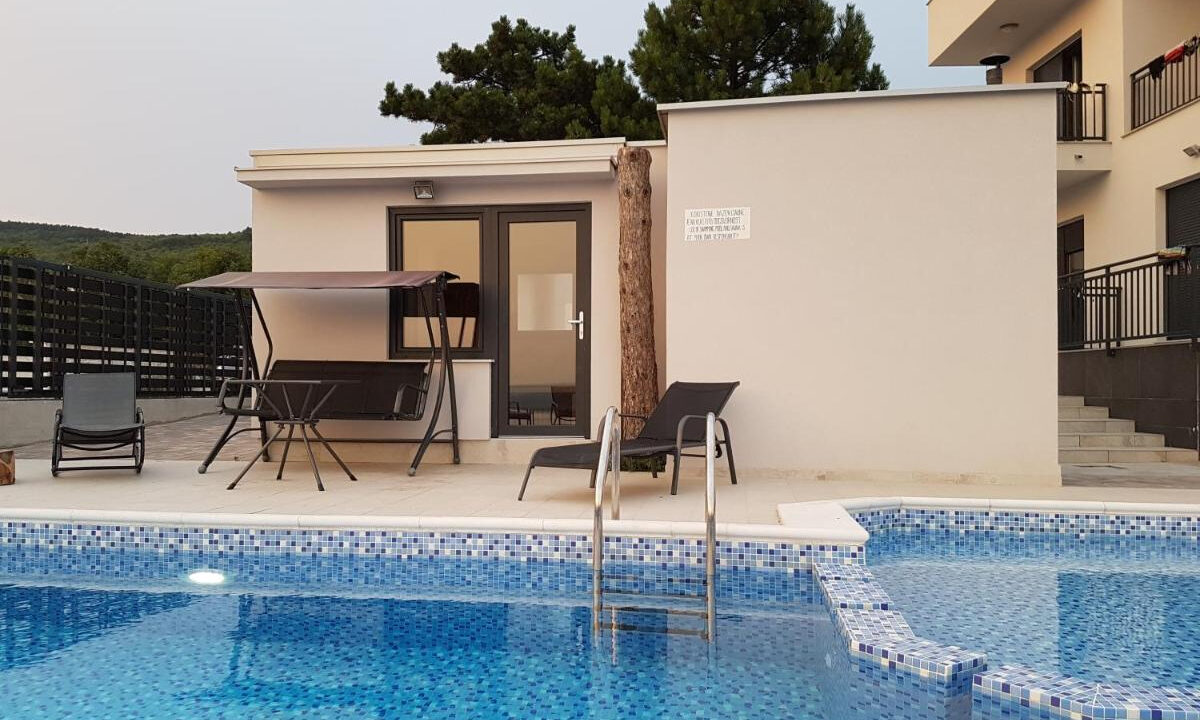 Grundstück mit Meerblick in Crikvenica