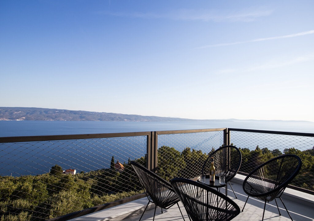 Villa Lipa Meerblick auf Hügel