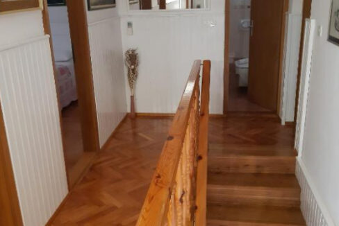 Haus am Meer in der Nähe von Šibenik