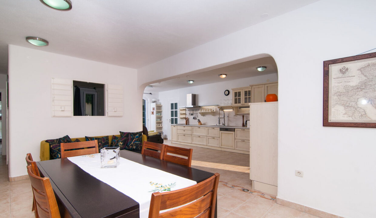 Steinhaus in Supetar, Brac