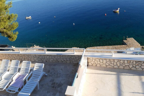 Haus am Meer in der Nähe von Šibenik