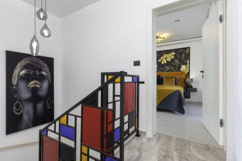 Neue moderne Villa bei Pula