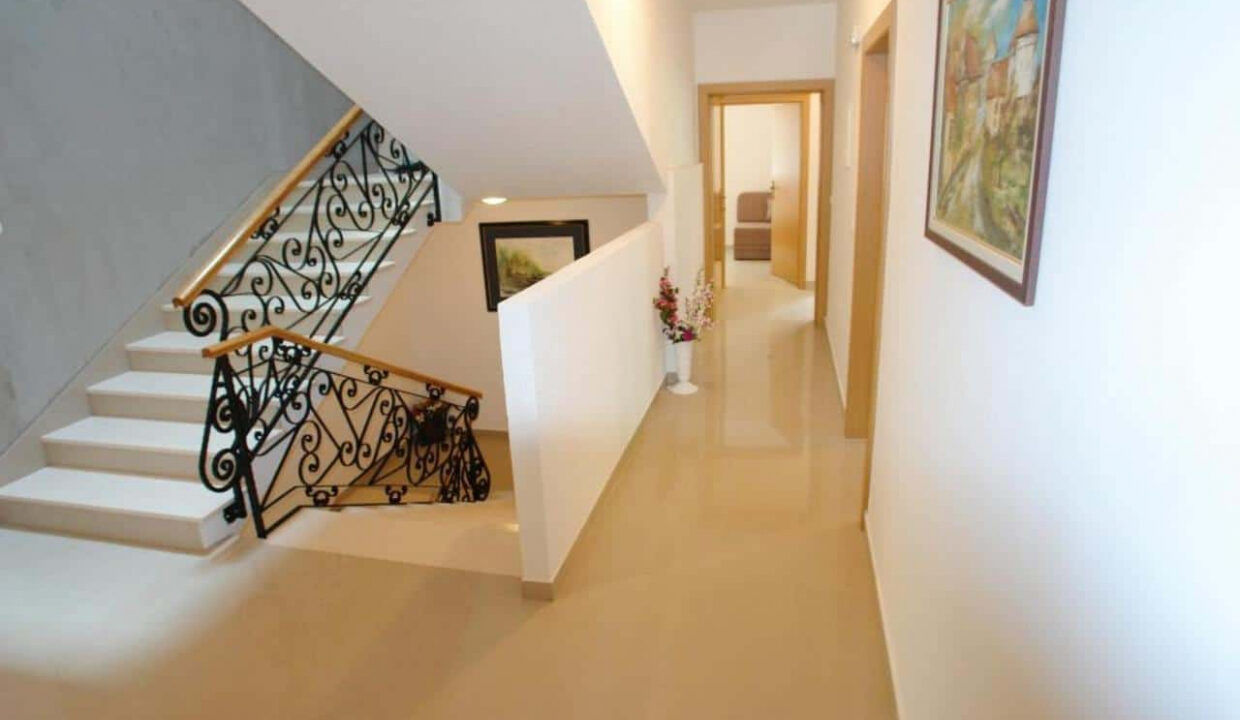 Traditionelles Haus am Meer auf der Insel Hvar