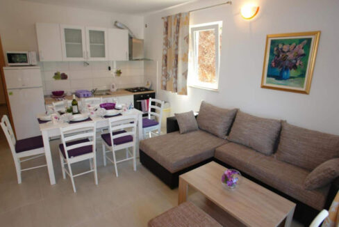 Traditionelles Haus am Meer auf der Insel Hvar