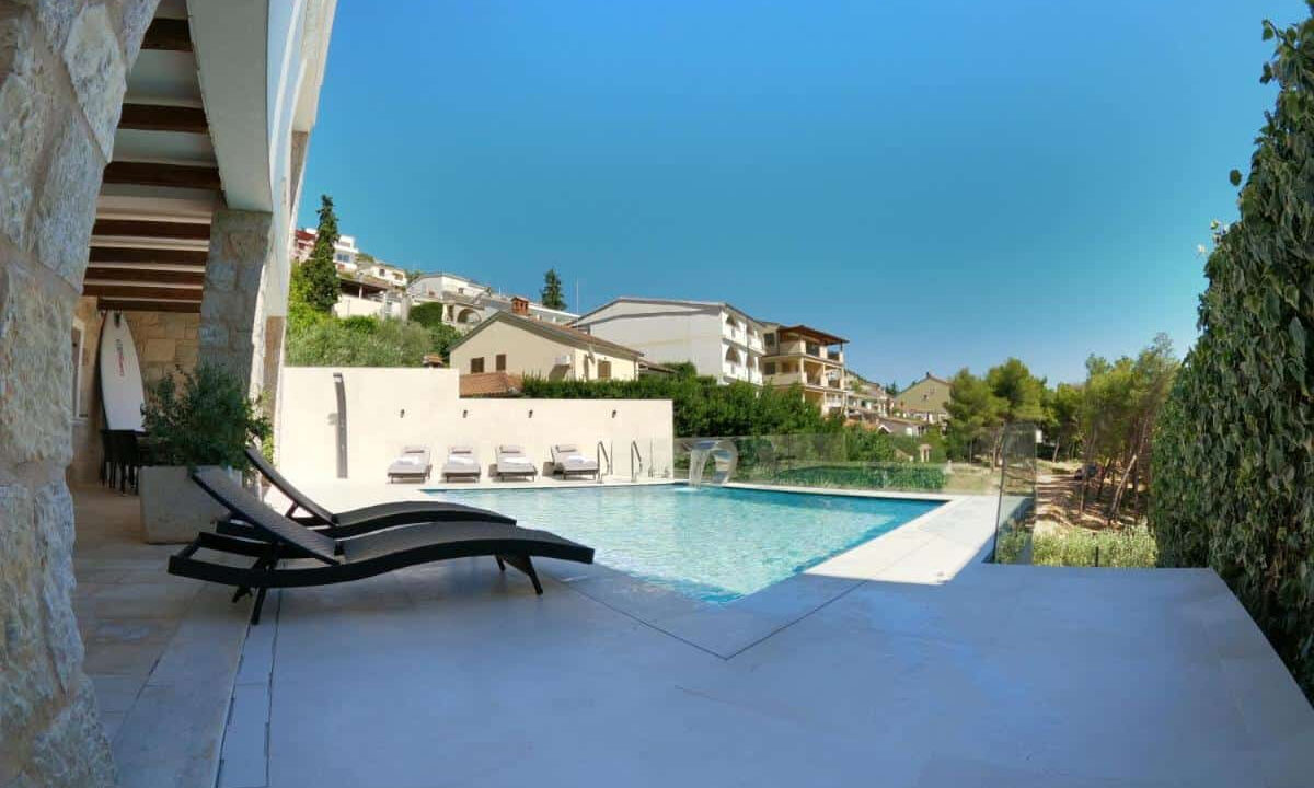 Erstaunliches Haus bei Pakostane