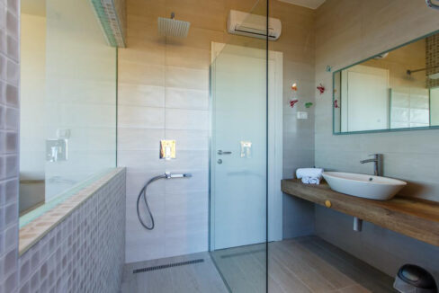 Villa mit Meerblick in einem Vorort von Split