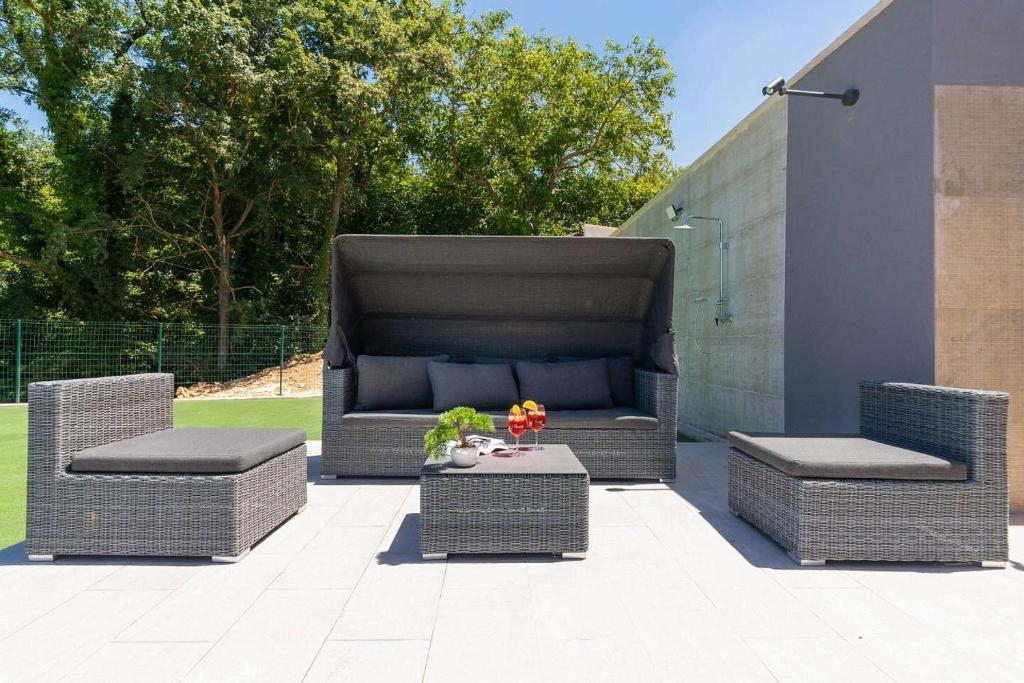 Elegantes modernes Haus -Tinjan, Istrien