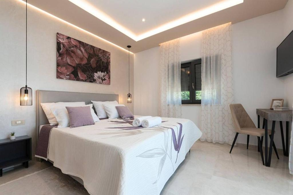 Elegantes modernes Haus -Tinjan, Istrien