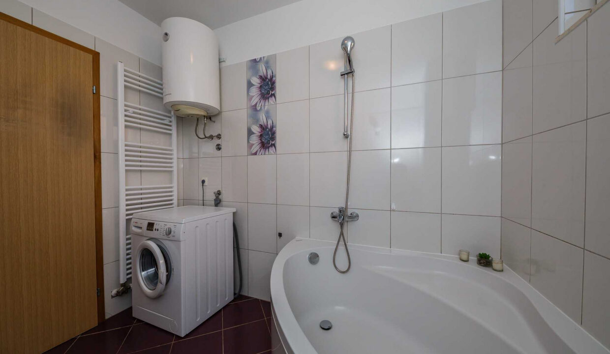 Ferienhaus in Podstrana, Split