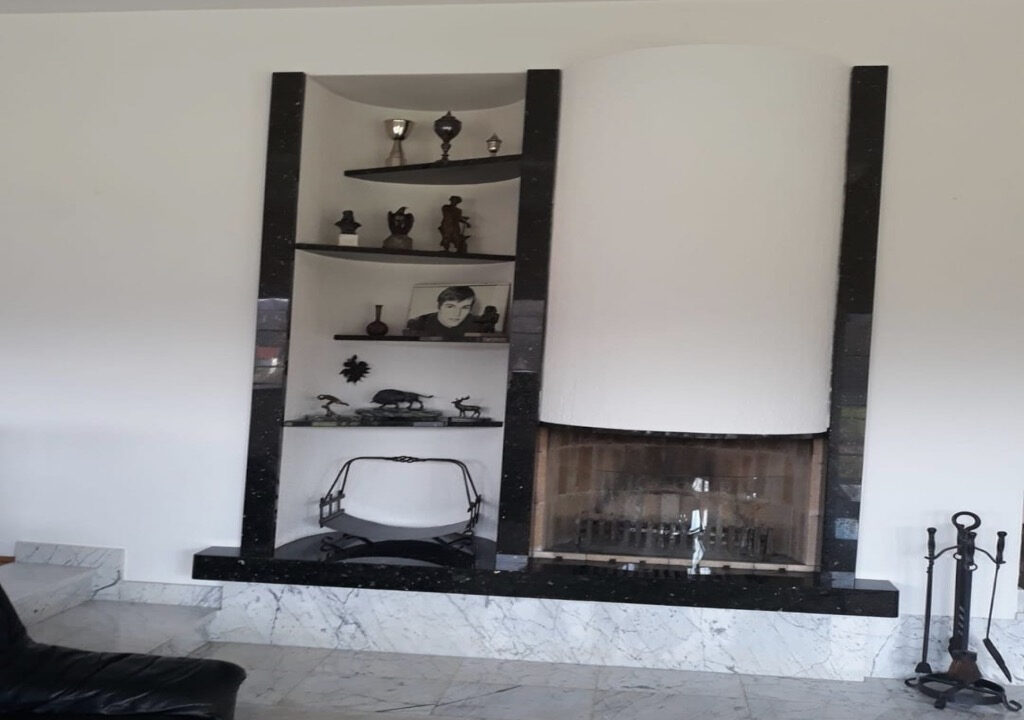 Haus im Kolonialstil in ländlicher Gegend - Pusca, Zagreb auf dem Lande