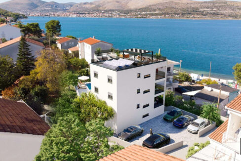 Apartmenthaus am Strand von Ciovo